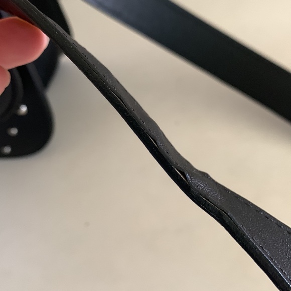 Alexander McQueen Studded Skull Crossbody - Picture 13 of 14